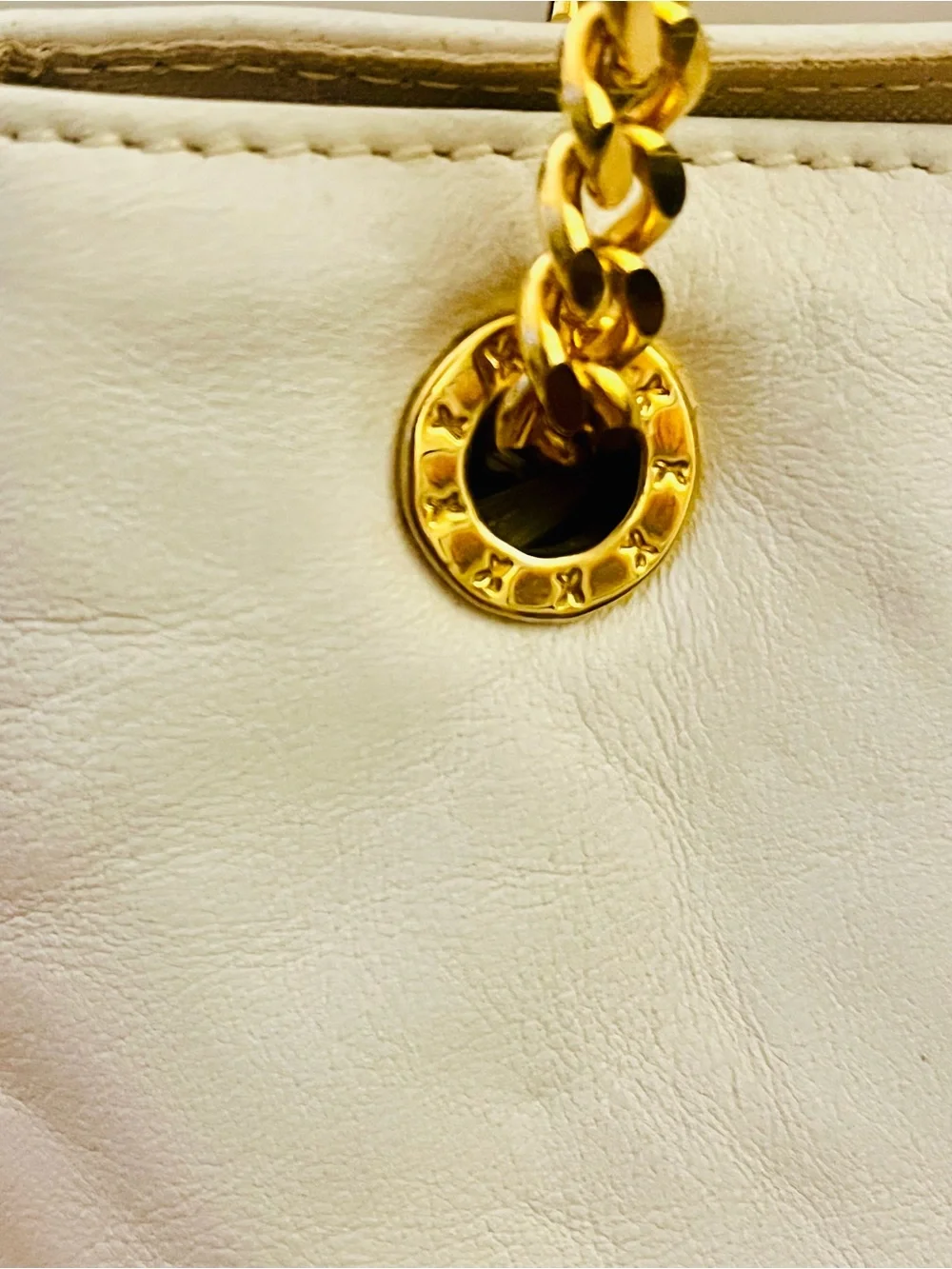 Vintage Paloma Picasso White Leather Mini Shoulder Crossbody Handbag Gold Chain